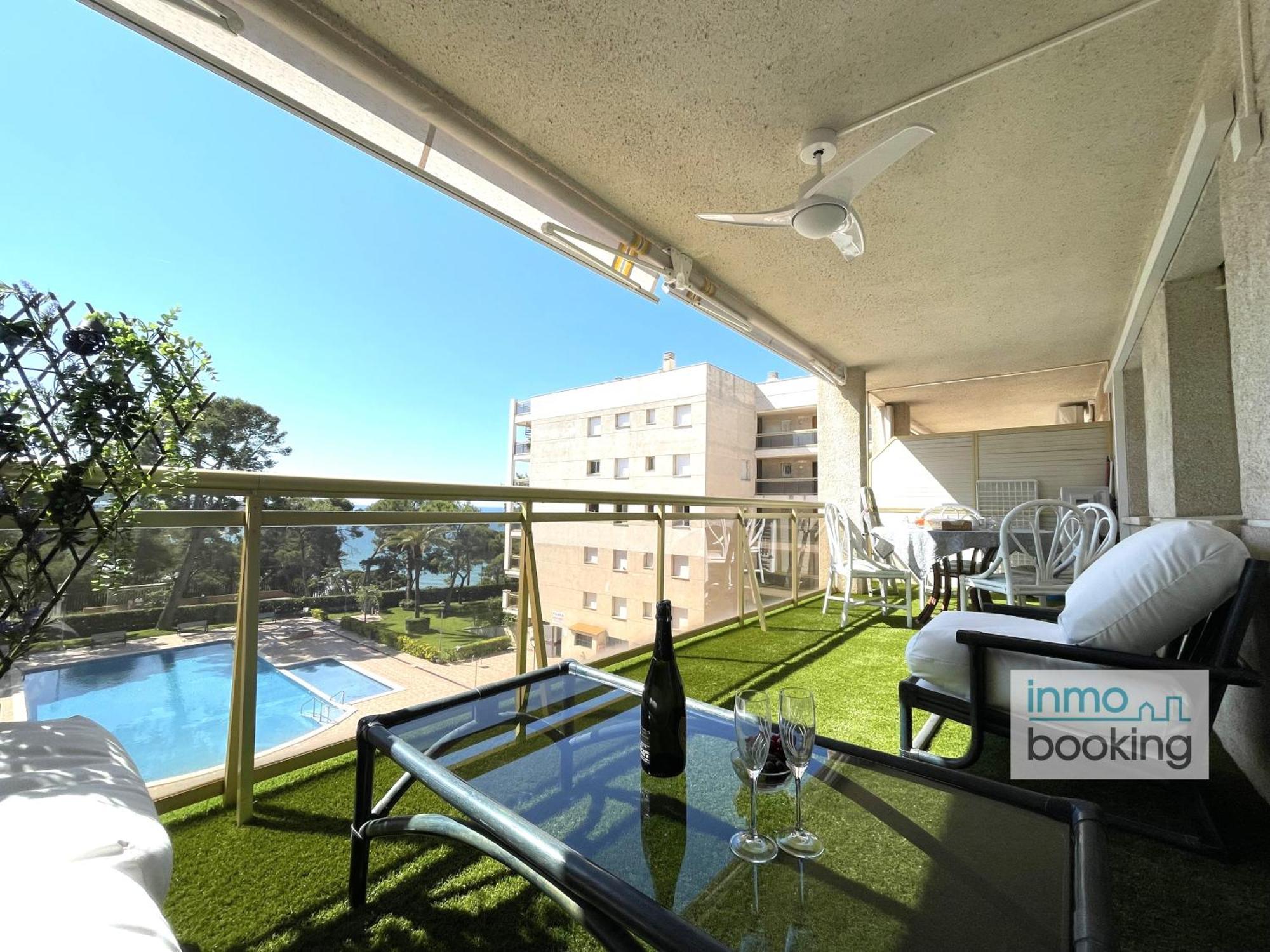 Sun Beach Cala Dorada サロウ エクステリア 写真